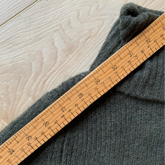 NWT Turtle neck sweater S - Picture 6 of 9